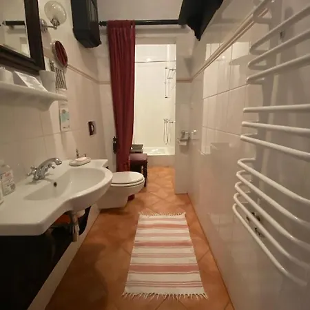 شقة Jelenczowka Alte Dorfschule