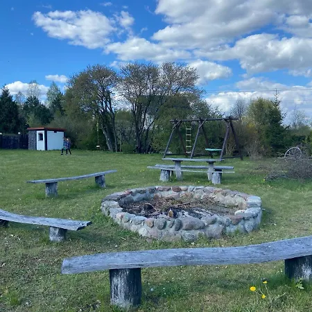 Jelenczowka Alte Dorfschule شقة