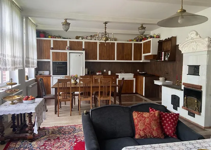 Lägenhet Jelenczowka Alte Dorfschule